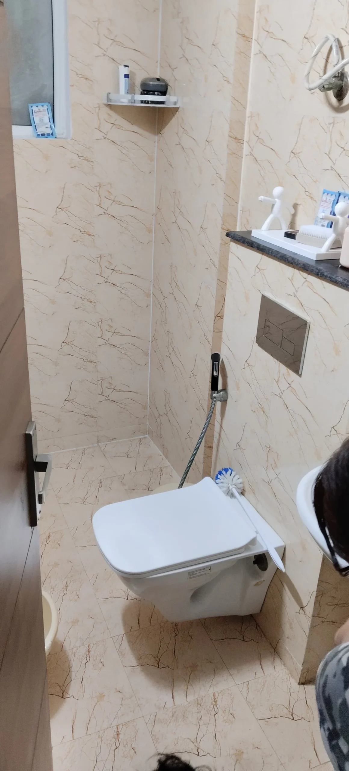Bathroom Deep Cleaning