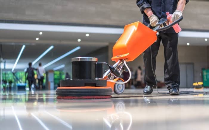 Floor & Hard Surface